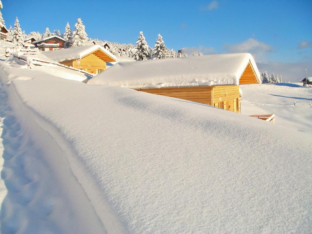 Holiday Home Komfort Aclas Maiensaess Resort-1 By Interhome Urmein エクステリア 写真