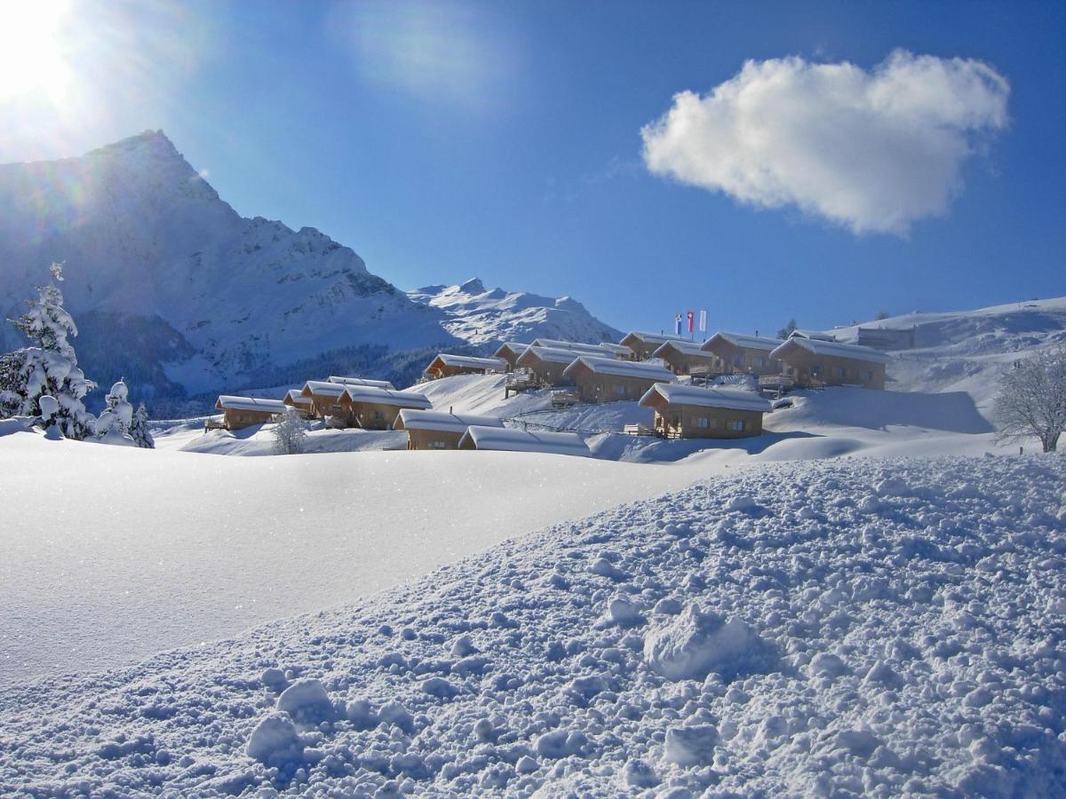 Holiday Home Komfort Aclas Maiensaess Resort-1 By Interhome Urmein エクステリア 写真