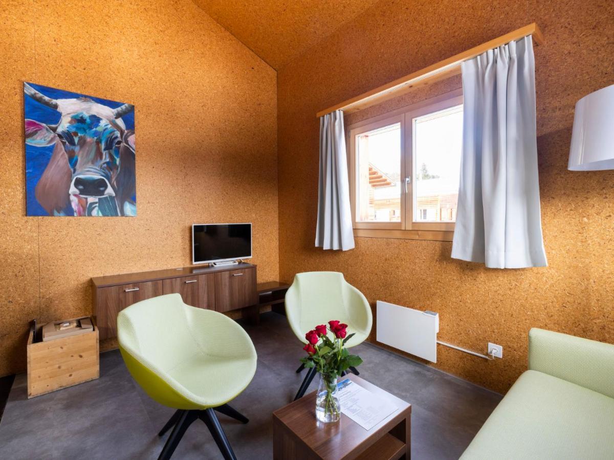 Holiday Home Komfort Aclas Maiensaess Resort-1 By Interhome Urmein エクステリア 写真