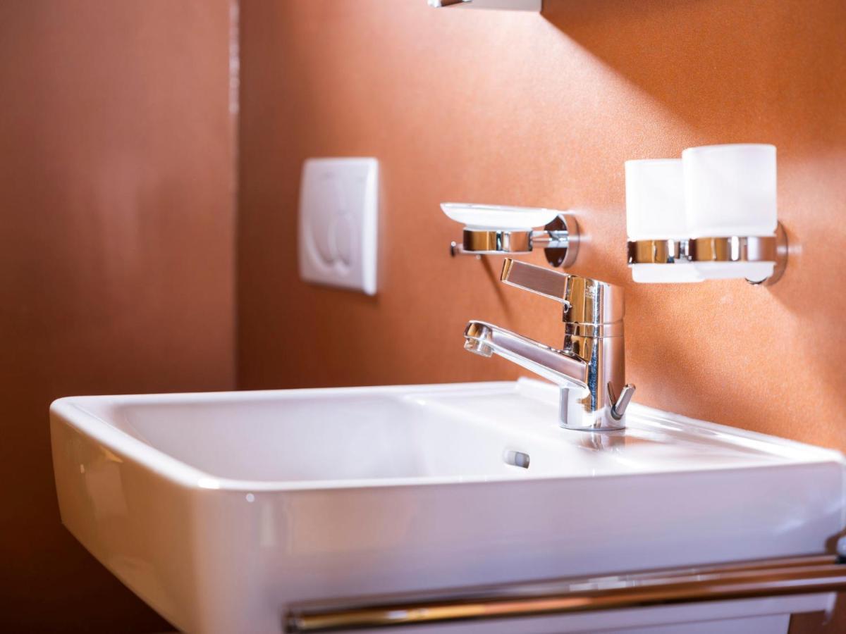 Holiday Home Komfort Aclas Maiensaess Resort-1 By Interhome Urmein エクステリア 写真