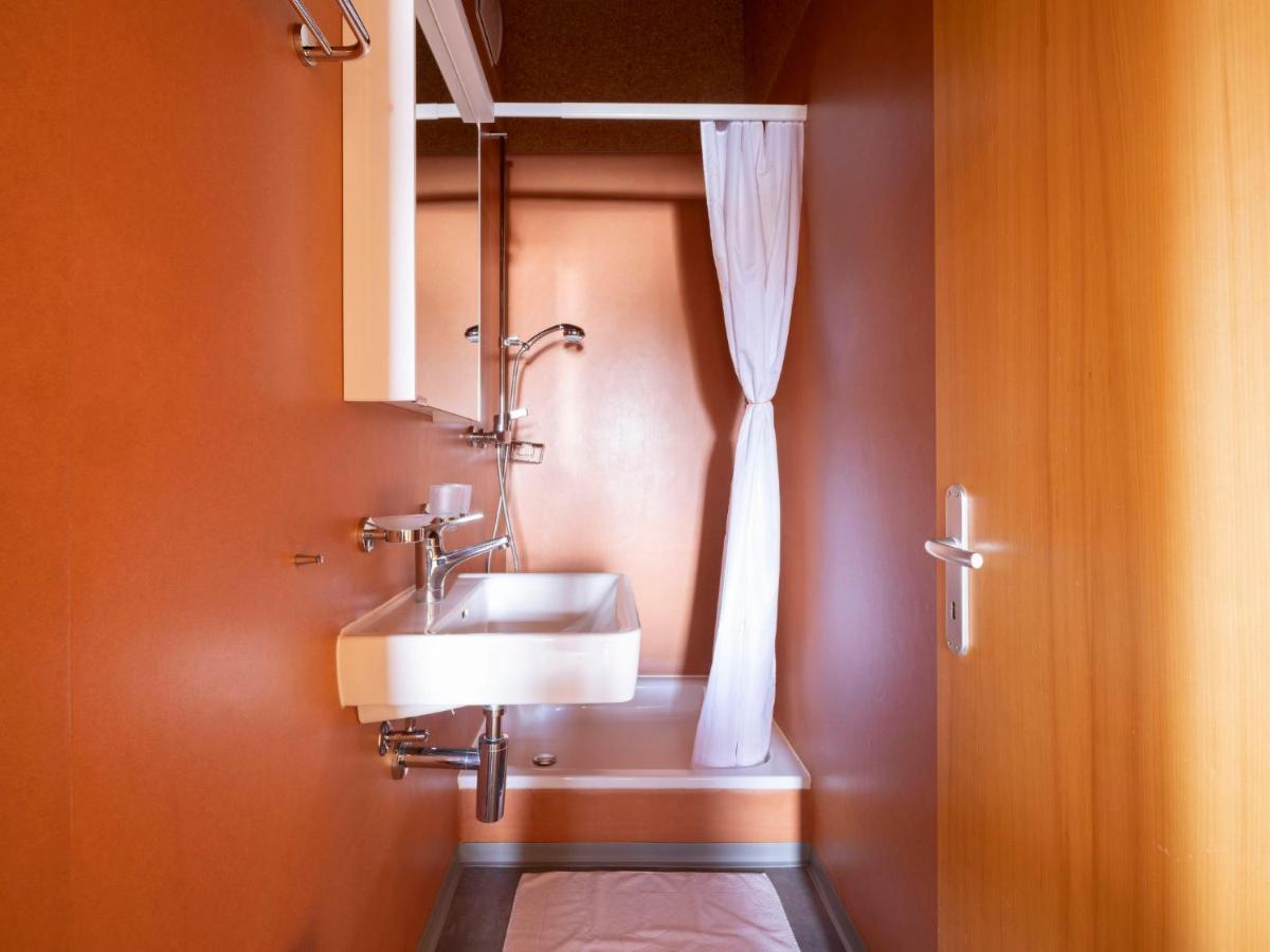 Holiday Home Komfort Aclas Maiensaess Resort-1 By Interhome Urmein エクステリア 写真