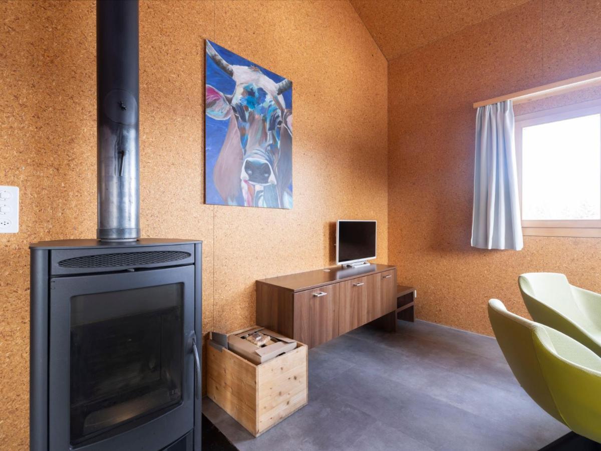 Holiday Home Komfort Aclas Maiensaess Resort-1 By Interhome Urmein エクステリア 写真
